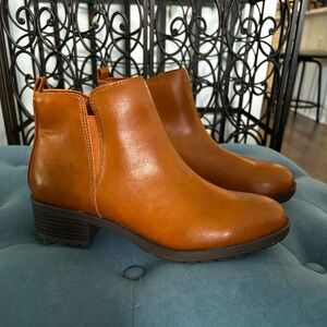 Women's Style & Company Tan Leather Ankle Boots
